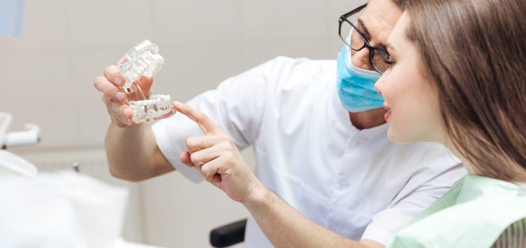 implantes dentales jaen