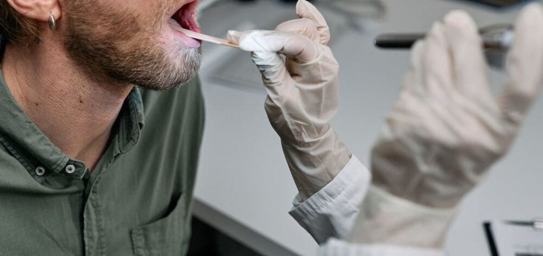 sindrome de la boca ardiente causas sintomas tratamiento